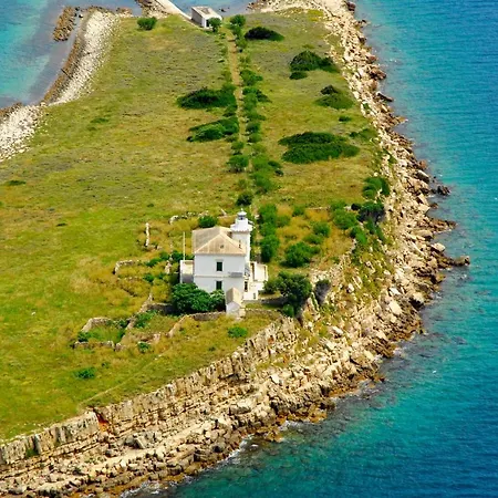 Plocica Lighthouse